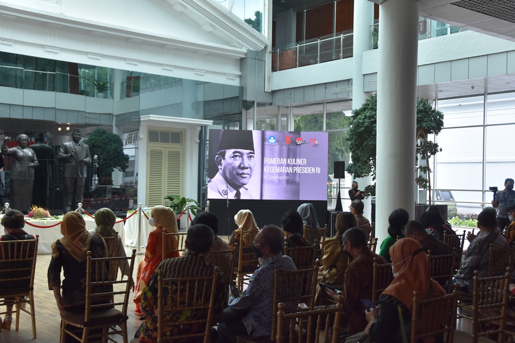 Galeri - Pembukaan Pameran Kuliner Kegemaran Presiden Pertama  Republik Indonesia Sukarno Tanggal 9 – 10 Desember 2021