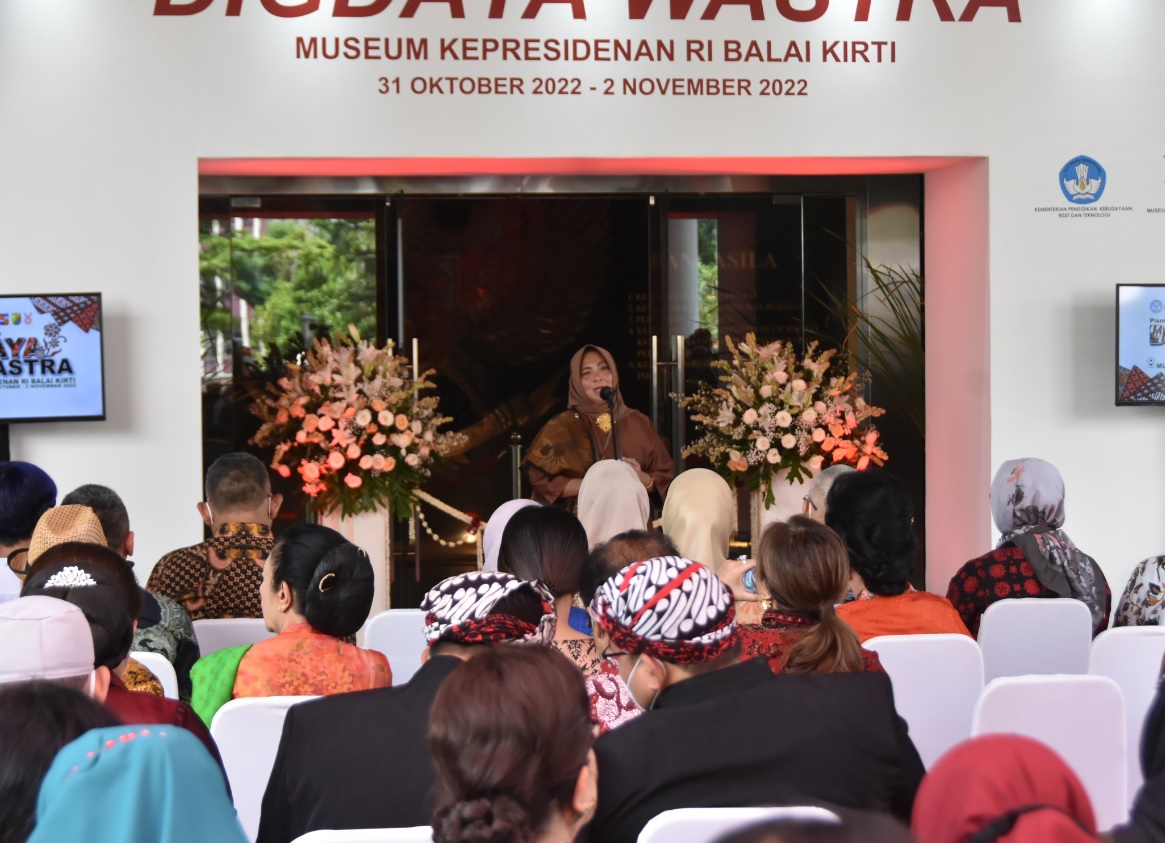 Pameran Digdaya Wastra: Kekayaan Wastra Nusantara di Museum Kepresidenan RI Balai Kirti